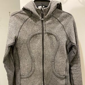 Lululemon Fitted Scuba Hoodie (size 6)